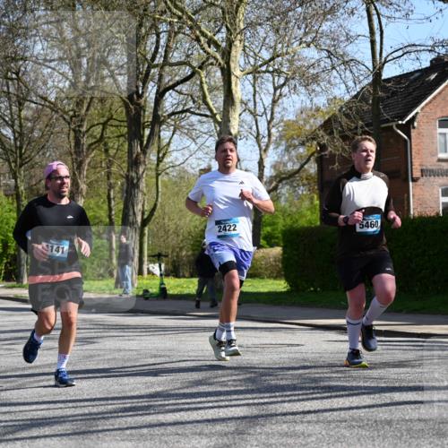 12.04.2026 - 45. Internationalen Wilhelmsburger Insellauf J. Mangold http://msf.ph/oto/9466955 12.04.2026 11:03:18 Ziel 3384, 2950, 5460, 4141, 2422, 4732, 2914, 5842, 5842, 2005 meine-sportfotos.de