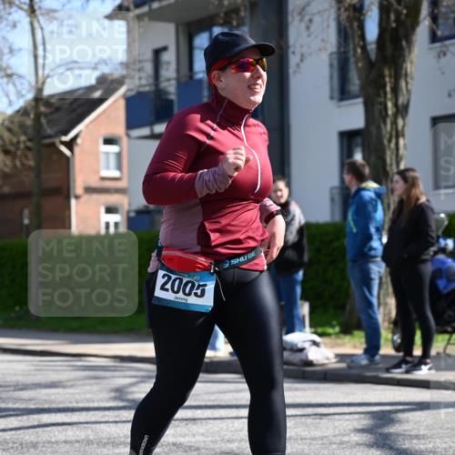12.04.2026 - 45. Internationalen Wilhelmsburger Insellauf J. Mangold http://msf.ph/oto/9467011 12.04.2026 11:03:47 Ziel 4732, 2914, 5842, 2005, 2221, 3027, 3015, 5533, 2664, 5792, 4059, 4489, 4686 meine-sportfotos.de