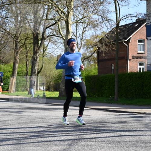 12.04.2026 - 45. Internationalen Wilhelmsburger Insellauf J. Mangold http://msf.ph/oto/9467034 12.04.2026 11:04:03 Ziel 2005, 2221, 3027, 3015, 5533, 2664, 5792, 4059, 4489, 4686, 3615, 3615, 2211, 3978, 4484, 4486, 3678 meine-sportfotos.de