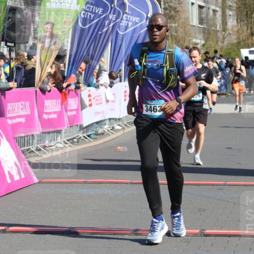 12.04.2026 - 45. Internationalen Wilhelmsburger Insellauf Strokosch-Dieckow http://msf.ph/oto/9467091 12.04.2026 11:01:31 Ziel 3463, 2229 meine-sportfotos.de