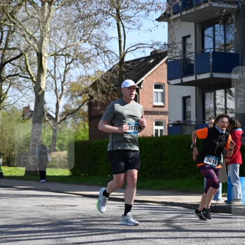 12.04.2026 - 45. Internationalen Wilhelmsburger Insellauf J. Mangold http://msf.ph/oto/9467174 12.04.2026 11:04:22 Ziel 5533, 2664, 5792, 4059, 4489, 4686, 3615, 2211, 3978, 4484, 4486, 3678, 2204, 5570, 3679, 3064, 2225, 2203, 2415 meine-sportfotos.de