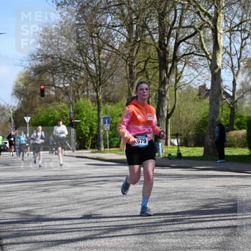 12.04.2026 - 45. Internationalen Wilhelmsburger Insellauf J. Mangold http://msf.ph/oto/9467253 12.04.2026 11:04:39 Ziel 3615, 2211, 3978, 4484, 4486, 3678, 2204, 5570, 3679, 3064, 2225, 2203, 2415, 3130, 4286, 4516, 5043, 4516, 5043, 2730, 2193, 4440, 4870, 2530, 3743, 5748, 4464 meine-sportfotos.de