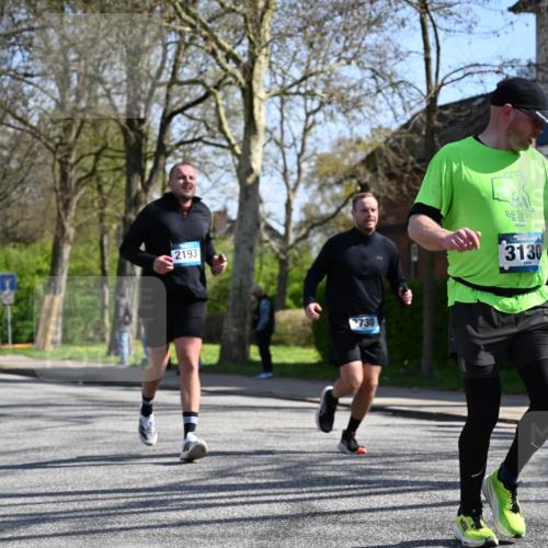 12.04.2026 - 45. Internationalen Wilhelmsburger Insellauf J. Mangold http://msf.ph/oto/9467349 12.04.2026 11:04:56 Ziel 3064, 2225, 2203, 2415, 3130, 4286, 4516, 5043, 2730, 2193, 4440, 4870, 2530, 3743, 5748, 4464, 5810, 3322, 3420 meine-sportfotos.de