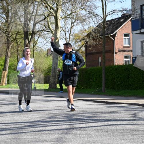 12.04.2026 - 45. Internationalen Wilhelmsburger Insellauf J. Mangold http://msf.ph/oto/9467481 12.04.2026 11:05:26 Ziel 3743, 5748, 4464, 5810, 3322, 3420, 3920, 2267, 2267, 2268, 2767, 2481, 2449, 4865, 4188, 2749, 4477, 4476, 5818, 3717 meine-sportfotos.de