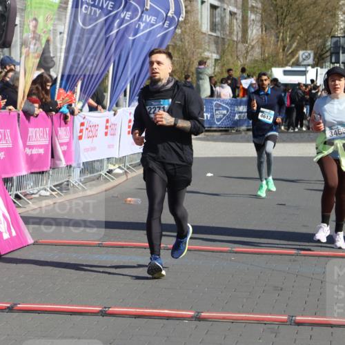 12.04.2026 - 45. Internationalen Wilhelmsburger Insellauf Strokosch-Dieckow http://msf.ph/oto/9467508 12.04.2026 11:02:10 Ziel 2271, 3466, 4612 meine-sportfotos.de