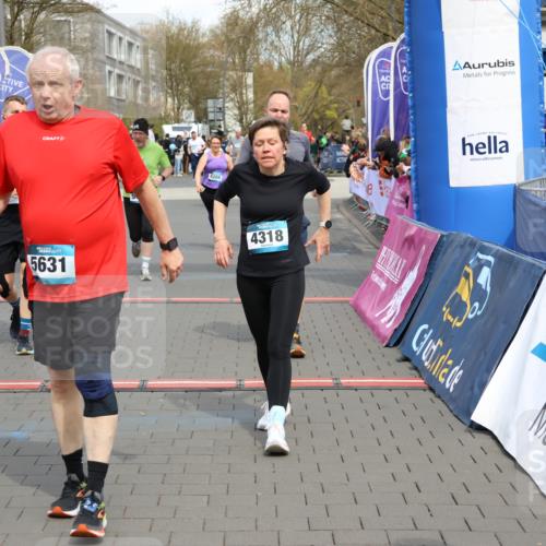 12.04.2026 - 45. Internationalen Wilhelmsburger Insellauf Strokosch-Dieckow http://msf.ph/oto/9467523 12.04.2026 13:09:55 Ziel 4318, 4911, 4857, 3076, 5682, 5611, 5108, 4288, 5190, 3121 meine-sportfotos.de