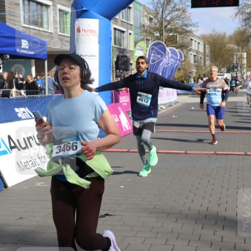 12.04.2026 - 45. Internationalen Wilhelmsburger Insellauf Strokosch-Dieckow http://msf.ph/oto/9467592 12.04.2026 11:02:15 Ziel 2271, 3466, 4612, 4019, 4326 meine-sportfotos.de