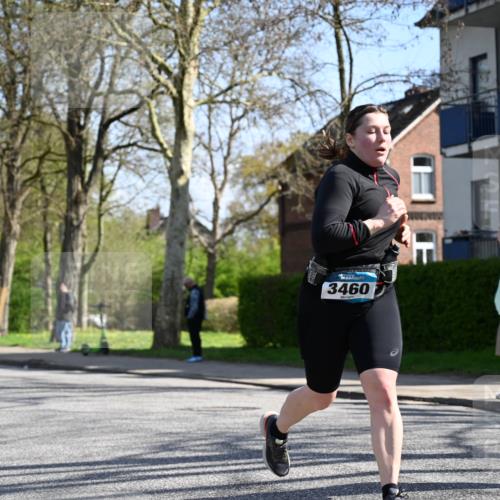 12.04.2026 - 45. Internationalen Wilhelmsburger Insellauf J. Mangold http://msf.ph/oto/9467678 12.04.2026 11:06:20 Ziel 2330, 3460, 4564, 3790, 2495, 3570, 2862, 2863, 5720 meine-sportfotos.de
