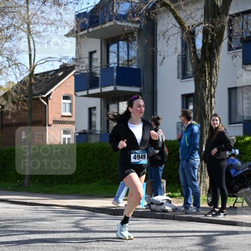12.04.2026 - 45. Internationalen Wilhelmsburger Insellauf J. Mangold http://msf.ph/oto/9467840 12.04.2026 11:07:06 Ziel 3342, 3885, 2777, 4949, 4359, 2567, 2778, 5806, 3149, 3967, 4856, 3295, 2924 meine-sportfotos.de
