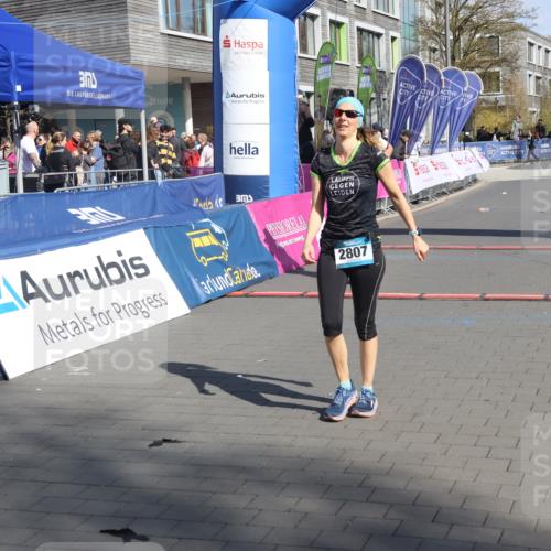 12.04.2026 - 45. Internationalen Wilhelmsburger Insellauf Strokosch-Dieckow http://msf.ph/oto/9467842 12.04.2026 11:18:17 Ziel 2807, 4191 meine-sportfotos.de