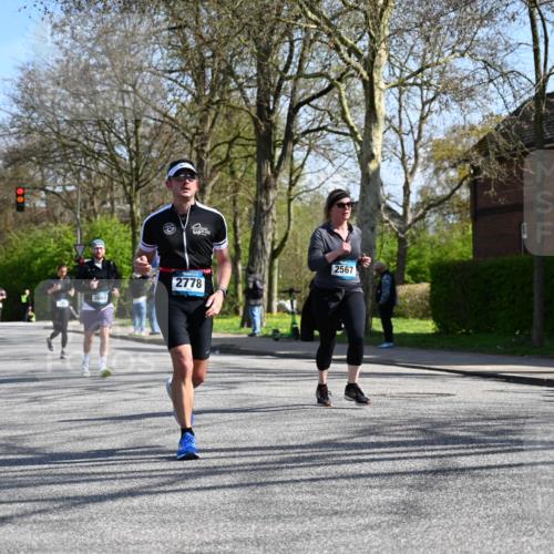 12.04.2026 - 45. Internationalen Wilhelmsburger Insellauf J. Mangold http://msf.ph/oto/9467867 12.04.2026 11:07:12 Ziel 3342, 3885, 2777, 4949, 4359, 2567, 2778, 5806, 3149, 3967, 4856, 3295, 2924, 2660 meine-sportfotos.de
