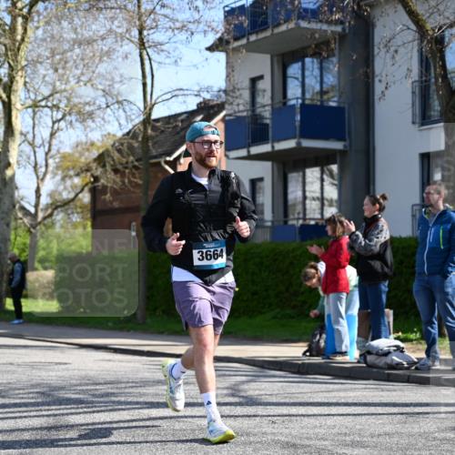 12.04.2026 - 45. Internationalen Wilhelmsburger Insellauf J. Mangold http://msf.ph/oto/9467905 12.04.2026 11:07:17 Ziel 3885, 2777, 4949, 4359, 2567, 2778, 5806, 3149, 3967, 4856, 4856, 3295, 2924, 2924, 2660 meine-sportfotos.de