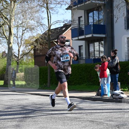 12.04.2026 - 45. Internationalen Wilhelmsburger Insellauf J. Mangold http://msf.ph/oto/9467938 12.04.2026 11:07:24 Ziel 2567, 2778, 5806, 3149, 3967, 4856, 3295, 2924, 2660, 2882, 2864 meine-sportfotos.de