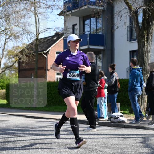 12.04.2026 - 45. Internationalen Wilhelmsburger Insellauf J. Mangold http://msf.ph/oto/9468016 12.04.2026 11:07:42 Ziel 4856, 3295, 2924, 2660, 2882, 2864, 3671, 4956, 4956, 3397, 2800, 4977, 3740, 2686 meine-sportfotos.de