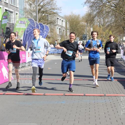 12.04.2026 - 45. Internationalen Wilhelmsburger Insellauf Strokosch-Dieckow http://msf.ph/oto/9468137 12.04.2026 11:19:09 Ziel 3633, 3096, 3421, 2322, 4148, 4147 meine-sportfotos.de
