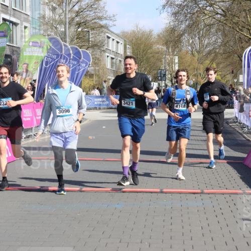 12.04.2026 - 45. Internationalen Wilhelmsburger Insellauf Strokosch-Dieckow http://msf.ph/oto/9468145 12.04.2026 11:19:10 Ziel 3633, 3096, 3421, 2322, 4148, 4147 meine-sportfotos.de
