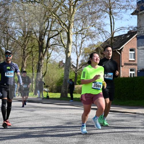 12.04.2026 - 45. Internationalen Wilhelmsburger Insellauf J. Mangold http://msf.ph/oto/9468167 12.04.2026 11:08:37 Ziel 4624, 3732, 4232, 3569, 5285, 0000, 2142, 4371, 3748, 3701, 2050, 4406, 3169, 2699, 3005, 5629, 2620, 2601, 4485 meine-sportfotos.de