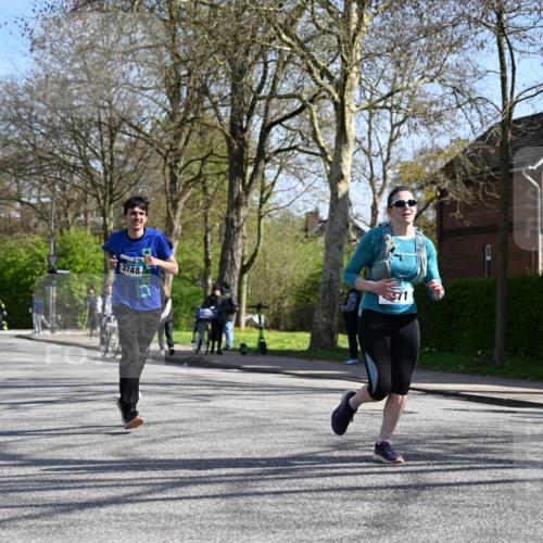 12.04.2026 - 45. Internationalen Wilhelmsburger Insellauf J. Mangold http://msf.ph/oto/9468193 12.04.2026 11:08:45 Ziel 4232, 3569, 5285, 0000, 2142, 4371, 3748, 3701, 2050, 4406, 3169, 2699, 3005, 5629, 2620, 2601, 4485, 3333 meine-sportfotos.de