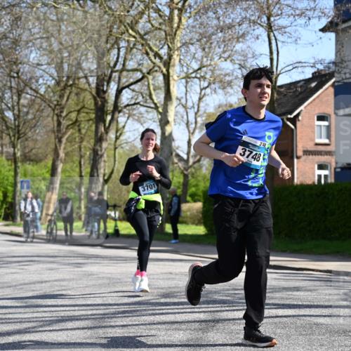 12.04.2026 - 45. Internationalen Wilhelmsburger Insellauf J. Mangold http://msf.ph/oto/9468221 12.04.2026 11:08:47 Ziel 3569, 5285, 0000, 2142, 4371, 3748, 3701, 2050, 4406, 3169, 2699, 3005, 5629, 2620, 2601, 4485, 3333 meine-sportfotos.de