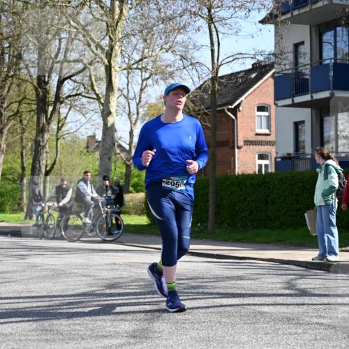12.04.2026 - 45. Internationalen Wilhelmsburger Insellauf J. Mangold http://msf.ph/oto/9468233 12.04.2026 11:08:54 Ziel 0000, 2142, 4371, 3748, 3701, 2050, 4406, 3169, 2699, 3005, 5629, 2620, 2601, 4485, 3333, 2612, 3382, 4081, 3383, 2238 meine-sportfotos.de