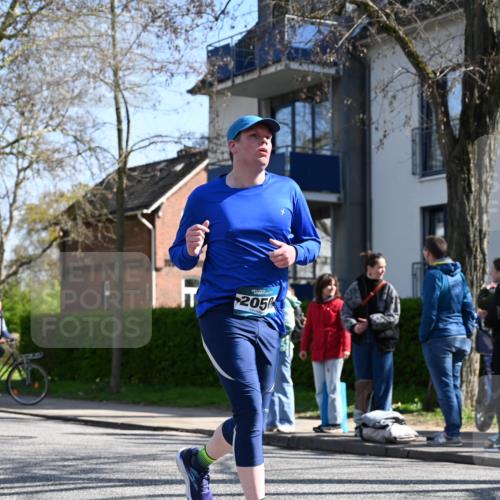 12.04.2026 - 45. Internationalen Wilhelmsburger Insellauf J. Mangold http://msf.ph/oto/9468244 12.04.2026 11:08:55 Ziel 0000, 2142, 4371, 3748, 3701, 2050, 4406, 3169, 2699, 3005, 5629, 2620, 2601, 2620, 2601, 4485, 3333, 2612, 3382, 4081, 3383, 2238 meine-sportfotos.de