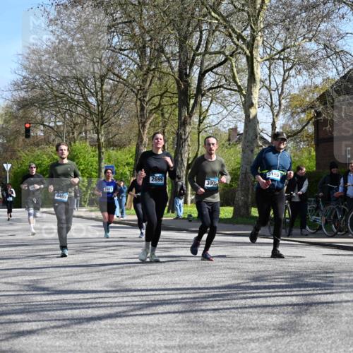 12.04.2026 - 45. Internationalen Wilhelmsburger Insellauf J. Mangold http://msf.ph/oto/9468251 12.04.2026 11:08:58 Ziel 2142, 4371, 3748, 3701, 2050, 4406, 3169, 2699, 3005, 5629, 2620, 2601, 4485, 3333, 2612, 3382, 4081, 3383, 2238 meine-sportfotos.de