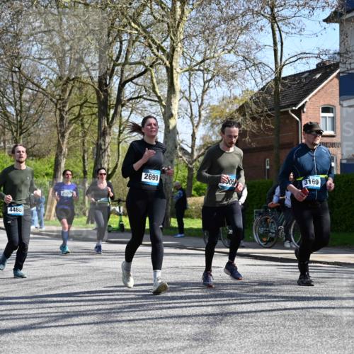 12.04.2026 - 45. Internationalen Wilhelmsburger Insellauf J. Mangold http://msf.ph/oto/9468266 12.04.2026 11:09:00 Ziel 4371, 3748, 3701, 2050, 4406, 3169, 2699, 3005, 5629, 2620, 2601, 4485, 3333, 2612, 3382, 4081, 3383, 2238 meine-sportfotos.de