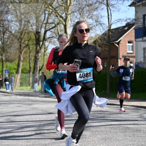 12.04.2026 - 45. Internationalen Wilhelmsburger Insellauf J. Mangold http://msf.ph/oto/9468350 12.04.2026 11:09:25 Ziel 4485, 3333, 2612, 3382, 4081, 3383, 2238, 2321, 5367, 3688, 4080, 3335, 3833, 4251 meine-sportfotos.de
