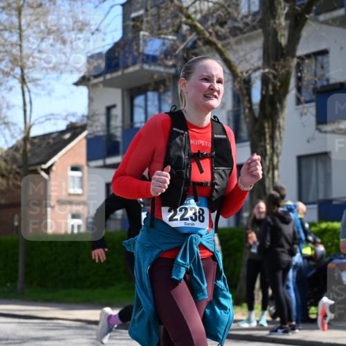 12.04.2026 - 45. Internationalen Wilhelmsburger Insellauf J. Mangold http://msf.ph/oto/9468365 12.04.2026 11:09:26 Ziel 4485, 3333, 2612, 3382, 4081, 3383, 2238, 2321, 5367, 3688, 3688, 4080, 3335, 3833, 4251 meine-sportfotos.de