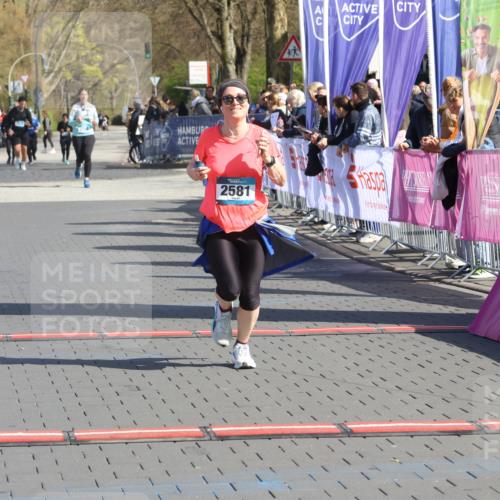 12.04.2026 - 45. Internationalen Wilhelmsburger Insellauf Strokosch-Dieckow http://msf.ph/oto/9468392 12.04.2026 11:20:04 Ziel 2581 meine-sportfotos.de