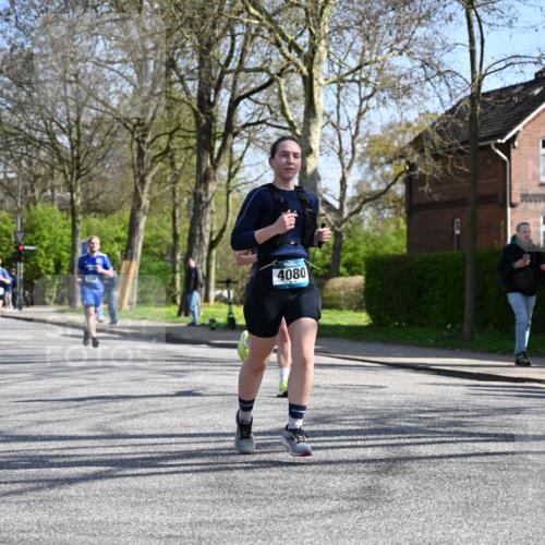 12.04.2026 - 45. Internationalen Wilhelmsburger Insellauf J. Mangold http://msf.ph/oto/9468427 12.04.2026 11:09:52 Ziel 2321, 5367, 3688, 4080, 3335, 3833, 4251, 3077, 5651, 5651, 5851, 2336, 2528, 3239, 2859, 2811, 2346 meine-sportfotos.de