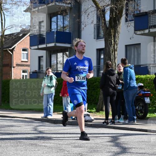 12.04.2026 - 45. Internationalen Wilhelmsburger Insellauf J. Mangold http://msf.ph/oto/9468447 12.04.2026 11:09:58 Ziel 3688, 4080, 3335, 3833, 4251, 3077, 5651, 5851, 2336, 2528, 3239, 2859, 2811, 2346, 3884, 3847, 3832, 2199, 3715 meine-sportfotos.de
