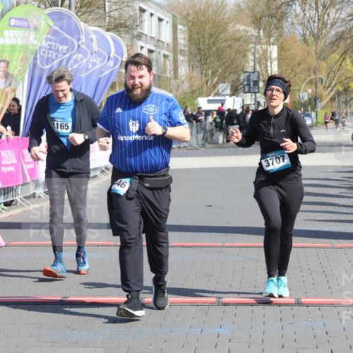 12.04.2026 - 45. Internationalen Wilhelmsburger Insellauf Strokosch-Dieckow http://msf.ph/oto/9468549 12.04.2026 11:20:27 Ziel 4058, 3707, 4446, 4165 meine-sportfotos.de