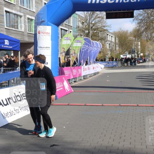 12.04.2026 - 45. Internationalen Wilhelmsburger Insellauf Strokosch-Dieckow http://msf.ph/oto/9468606 12.04.2026 11:20:32 Ziel  meine-sportfotos.de