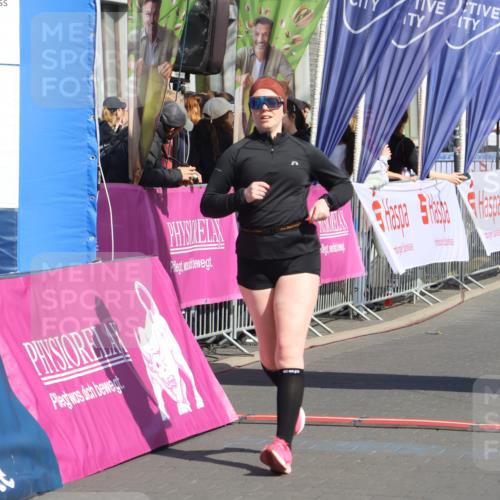 12.04.2026 - 45. Internationalen Wilhelmsburger Insellauf Strokosch-Dieckow http://msf.ph/oto/9468708 12.04.2026 11:21:11 Ziel 3873 meine-sportfotos.de