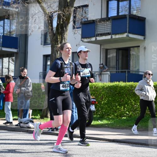 12.04.2026 - 45. Internationalen Wilhelmsburger Insellauf J. Mangold http://msf.ph/oto/9468715 12.04.2026 11:11:13 Ziel 2320, 5616, 2548, 2673, 2326, 4633, 2867, 3658, 2868, 3758, 3758, 4252, 4744, 4430, 2644, 3112, 2725, 2770, 3029, 3028, 3751 meine-sportfotos.de