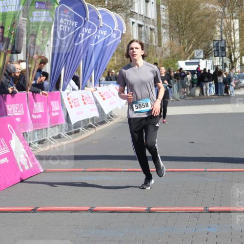 12.04.2026 - 45. Internationalen Wilhelmsburger Insellauf Strokosch-Dieckow http://msf.ph/oto/9468737 12.04.2026 11:21:26 Ziel 5558 meine-sportfotos.de
