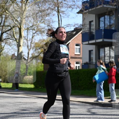12.04.2026 - 45. Internationalen Wilhelmsburger Insellauf J. Mangold http://msf.ph/oto/9468865 12.04.2026 11:12:03 Ziel 4920, 3046, 2817, 2916, 4971, 2489, 3844, 5741, 2668, 2816, 2816, 2918, 3589, 2135, 2435, 3517, 2739, 3003, 2753 meine-sportfotos.de