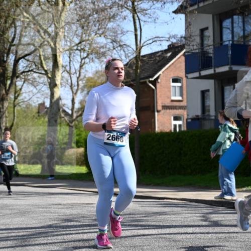 12.04.2026 - 45. Internationalen Wilhelmsburger Insellauf J. Mangold http://msf.ph/oto/9468892 12.04.2026 11:12:08 Ziel 3046, 2817, 2916, 4971, 2489, 3844, 5741, 2668, 2816, 2918, 3589, 2135, 2135, 2435, 3517, 3517, 2739, 3003, 2753, 2272, 3718, 3405 meine-sportfotos.de