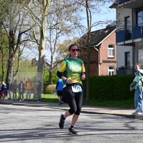 12.04.2026 - 45. Internationalen Wilhelmsburger Insellauf J. Mangold http://msf.ph/oto/9468909 12.04.2026 11:12:17 Ziel 4971, 2489, 3844, 5741, 2668, 2816, 2918, 3589, 2135, 2435, 3517, 2739, 3003, 2753, 2272, 3718, 3405, 3718, 3405 meine-sportfotos.de