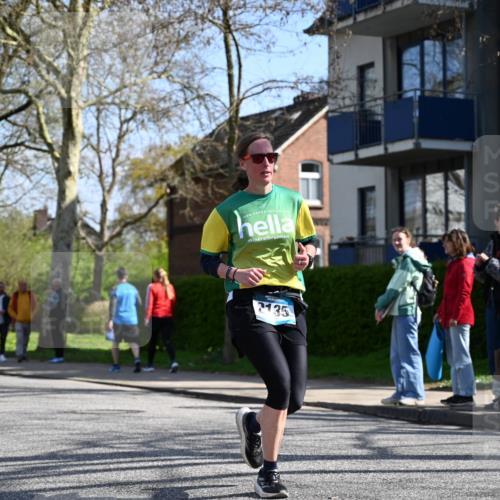 12.04.2026 - 45. Internationalen Wilhelmsburger Insellauf J. Mangold http://msf.ph/oto/9468915 12.04.2026 11:12:18 Ziel 4971, 2489, 3844, 5741, 2668, 2816, 2918, 3589, 2135, 2435, 3517, 2739, 3003, 2753, 2272, 3718, 3405 meine-sportfotos.de