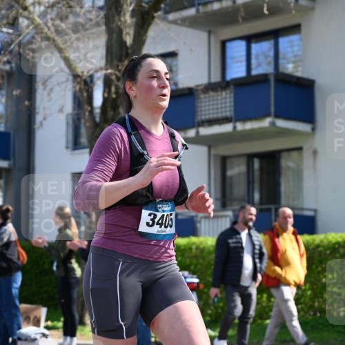 12.04.2026 - 45. Internationalen Wilhelmsburger Insellauf J. Mangold http://msf.ph/oto/9469007 12.04.2026 11:12:40 Ziel 2435, 3517, 2739, 3003, 2753, 2272, 3718, 3405, 3714, 3703, 3092, 3155 meine-sportfotos.de