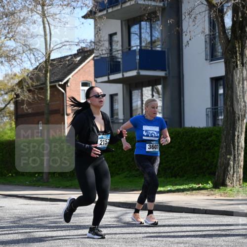 12.04.2026 - 45. Internationalen Wilhelmsburger Insellauf J. Mangold http://msf.ph/oto/9469280 12.04.2026 11:15:02 Ziel 3508, 2165, 2510, 3681, 2157, 2993, 2137, 3607, 3607, 2561 meine-sportfotos.de