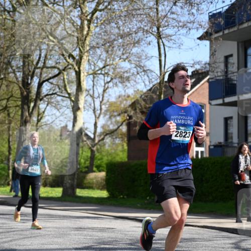 12.04.2026 - 45. Internationalen Wilhelmsburger Insellauf J. Mangold http://msf.ph/oto/9469419 12.04.2026 11:16:49 Ziel 5756, 3891, 4590, 2828, 2823, 3622, 3080, 2597, 4136 meine-sportfotos.de