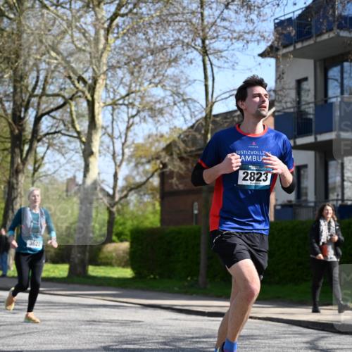 12.04.2026 - 45. Internationalen Wilhelmsburger Insellauf J. Mangold http://msf.ph/oto/9469420 12.04.2026 11:16:49 Ziel 5756, 3891, 4590, 2828, 2823, 3622, 3080, 2597, 4136 meine-sportfotos.de
