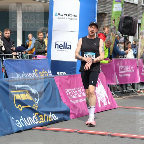 12.04.2026 - 45. Internationalen Wilhelmsburger Insellauf Strokosch-Dieckow http://msf.ph/oto/9469424 12.04.2026 12:50:01 Ziel 5793 meine-sportfotos.de