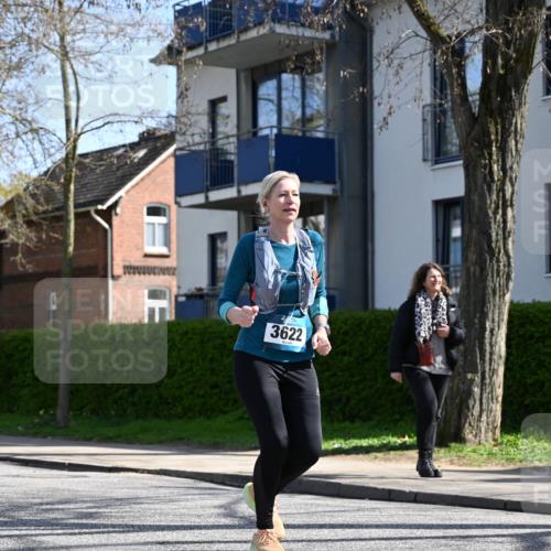 12.04.2026 - 45. Internationalen Wilhelmsburger Insellauf J. Mangold http://msf.ph/oto/9469445 12.04.2026 11:16:51 Ziel 5756, 3891, 4590, 2828, 2823, 3622, 3080, 2597, 4136 meine-sportfotos.de