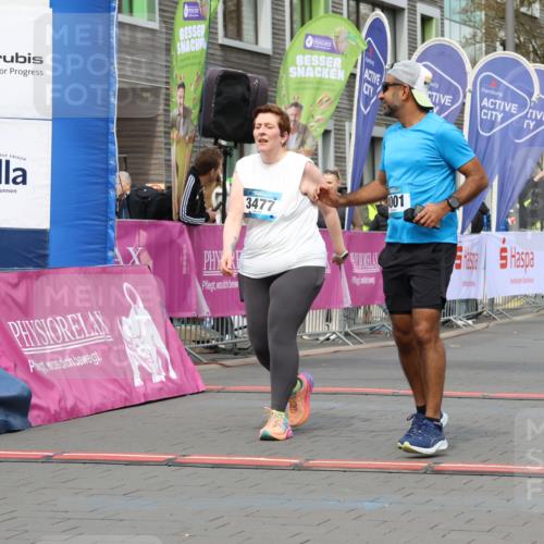 12.04.2026 - 45. Internationalen Wilhelmsburger Insellauf Strokosch-Dieckow http://msf.ph/oto/9469684 12.04.2026 13:39:59 Ziel 4001, 3477 meine-sportfotos.de