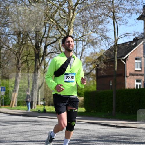 12.04.2026 - 45. Internationalen Wilhelmsburger Insellauf J. Mangold http://msf.ph/oto/9469694 12.04.2026 11:18:21 Ziel 2806, 4582, 4586, 2385, 3633, 3096, 3421, 2322, 4148, 4147, 3104, 4151 meine-sportfotos.de