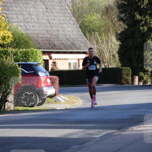 12.04.2026 - 45. Internationalen Wilhelmsburger Insellauf Yannick Fuchs http://msf.ph/oto/9469820 12.04.2026 08:53:45 Laufen 5293 meine-sportfotos.de